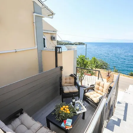 Vlachos Maisonette Lägenhet Kassiopi