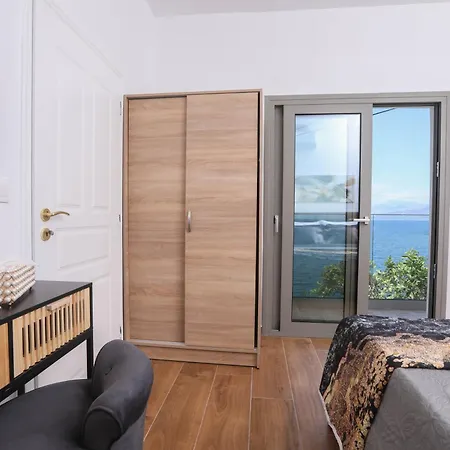 Vlachos Maisonette Апартаменты Кассиопи